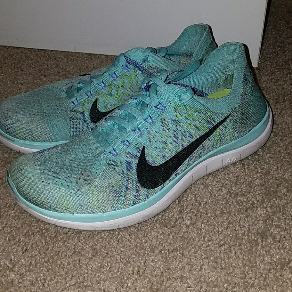Nike free runs